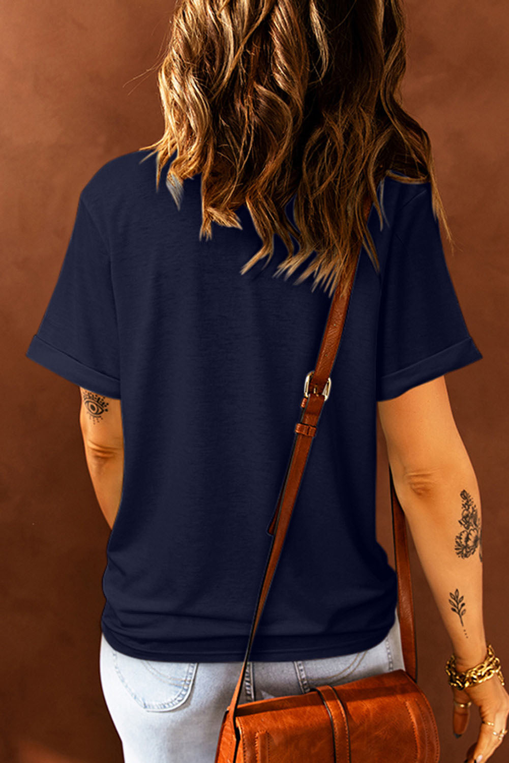 "AMERICAN WOMAN" Graphic Round Neck Tee