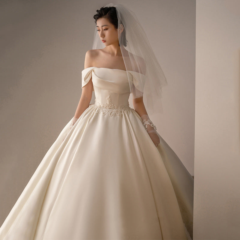 Women's Satin Off-shoulder Retro Fashion Trailing Wedding Dress