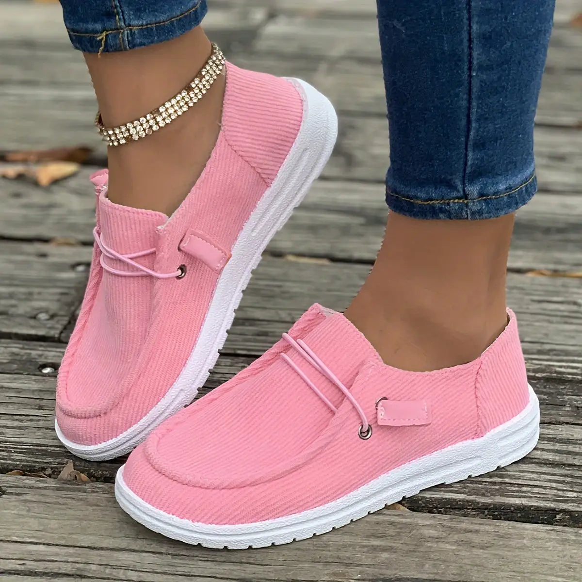 Lux Non-Slip Canvas Women's Sneakers