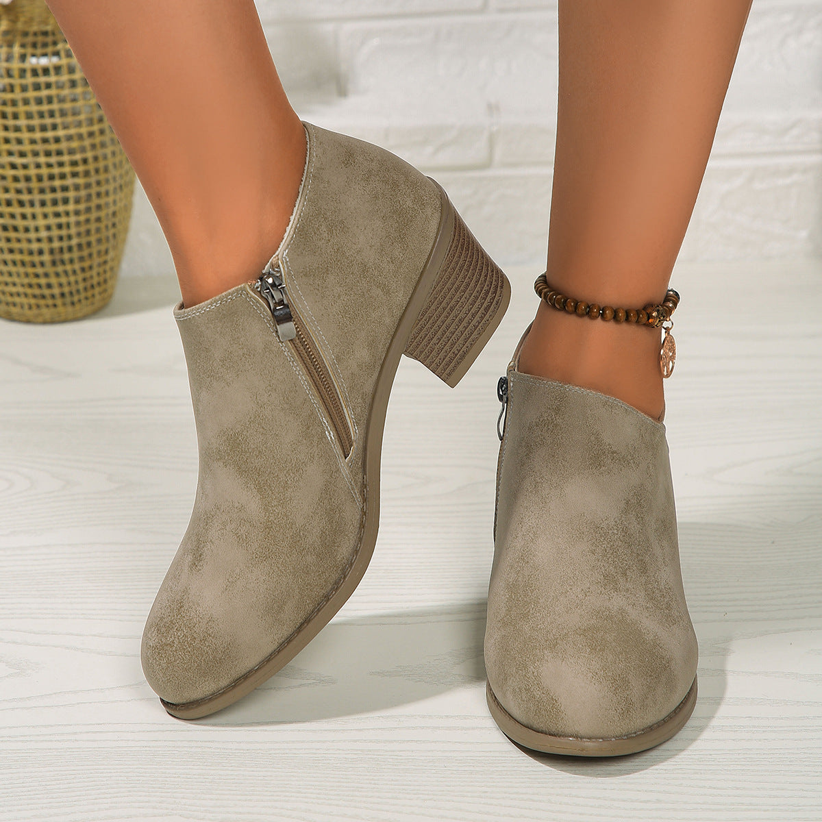 Women's Side Zipper Chunky Heel Boots