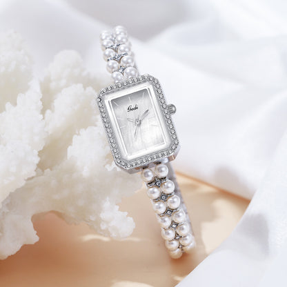 Women's Shell Pearls Quartz Watch